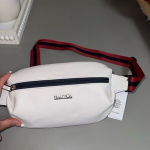 Nautica funnypack